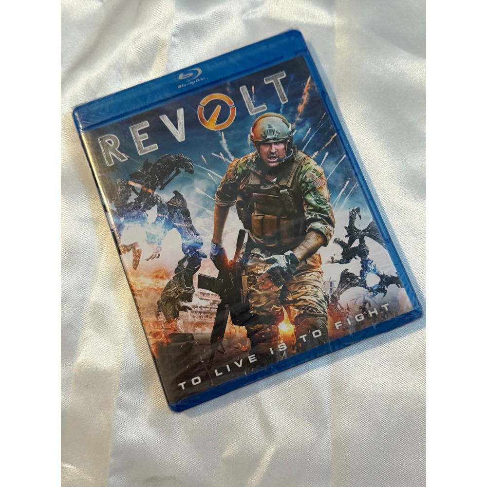 Revolt Blu-ray Lee Pace Berenice Marlohe‎ Sci-Fi Action Movie New Sealed
